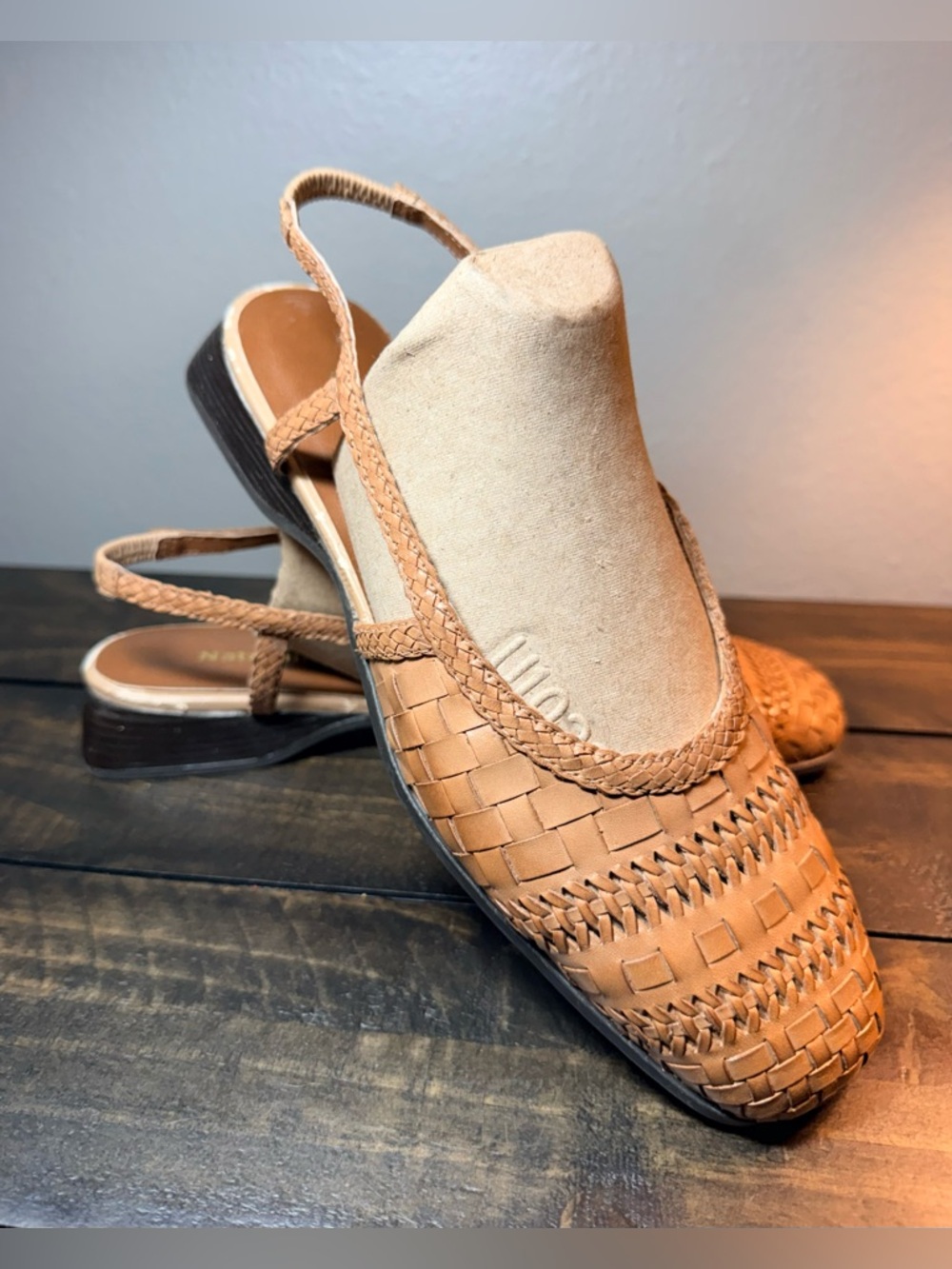 Naturalizer Women’s  Slingback Mules in Tan Leather Size 7